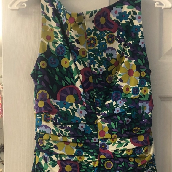 Summer adjusted dress. - Picture 4 of 7